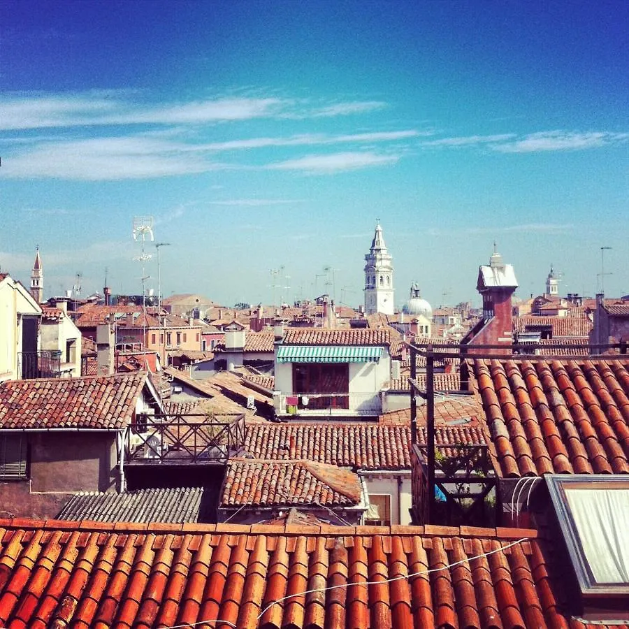 Lion Rooftop Apartments Venice Novita'